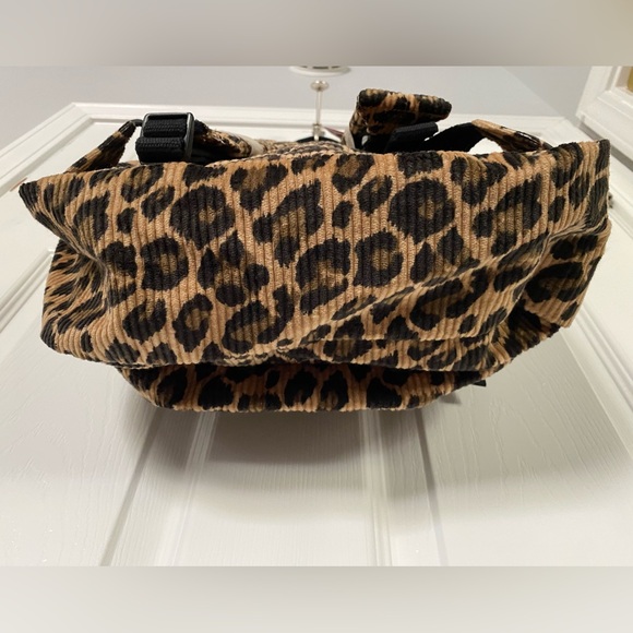 NWT Lucy & Yak Kellie Skater Corduroy Backpack in Leopard Print - Picture 10 of 16